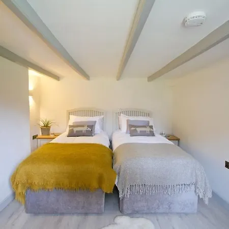 Barnwell Cottage *Stunning Cornish Cottage* Oozing Charm + Comfort Cubert Exterior photo