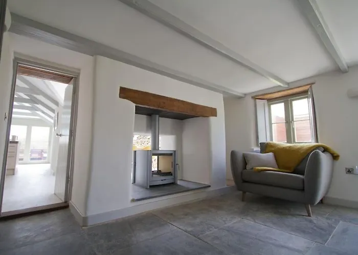 Barnwell Cottage *Stunning Cornish Cottage* Oozing Charm + Comfort