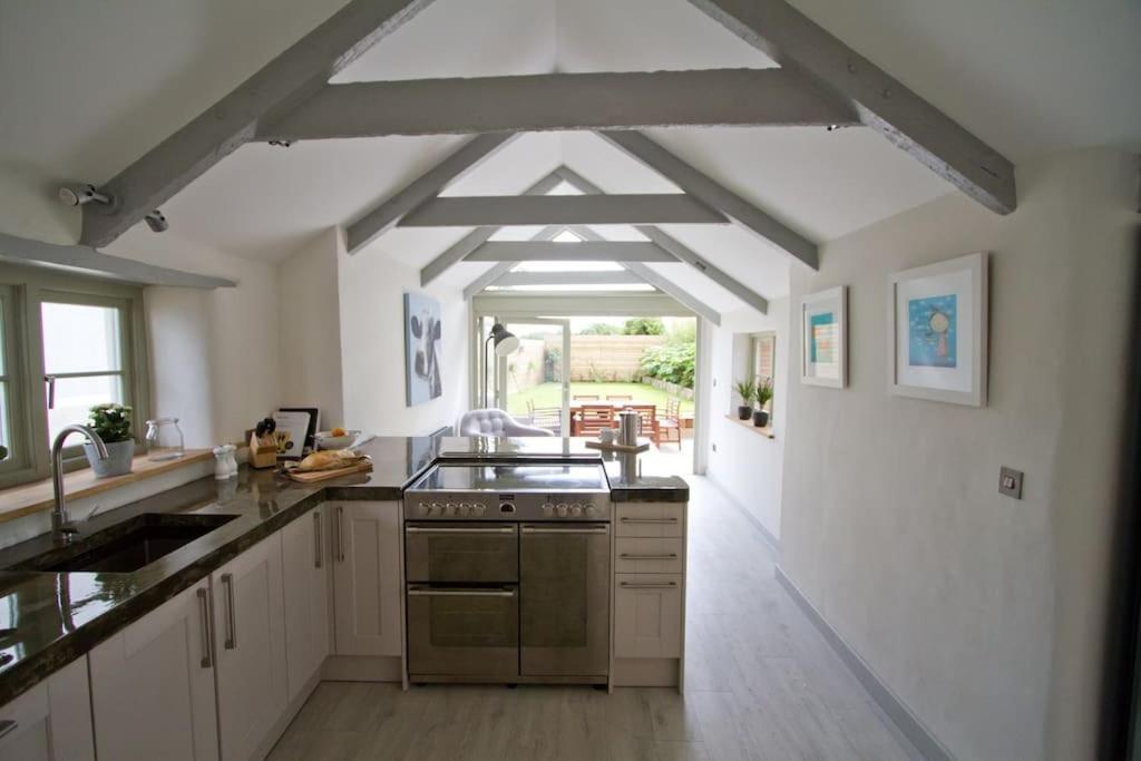 Barnwell *stunning Cornish Cottage* Oozing Charm + Comfort * Cubert