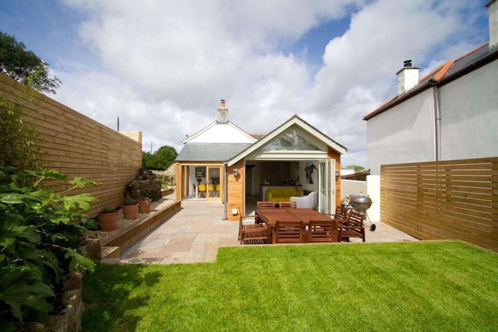 Barnwell *stunning Cornish Cottage* Oozing Charm + Comfort * Cubert